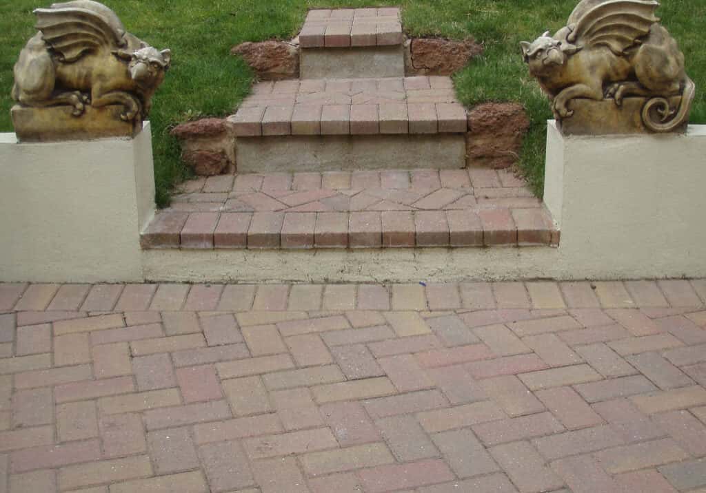 Topsham Courtyard Paving